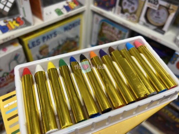 12 Crayons Maquillage