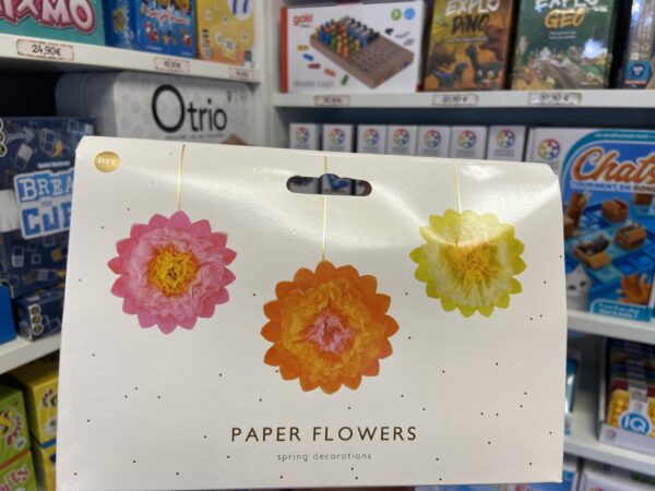 3 Fleurs Papier Décoratives – Image 3