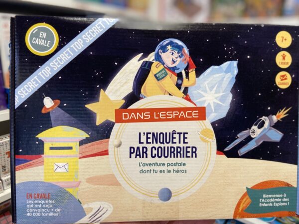 Enquete en Cavale - Dans L'espace