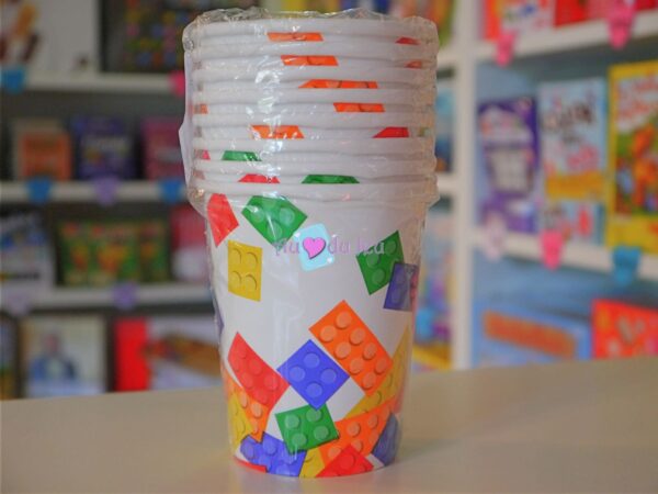 8 Gobelets Lego