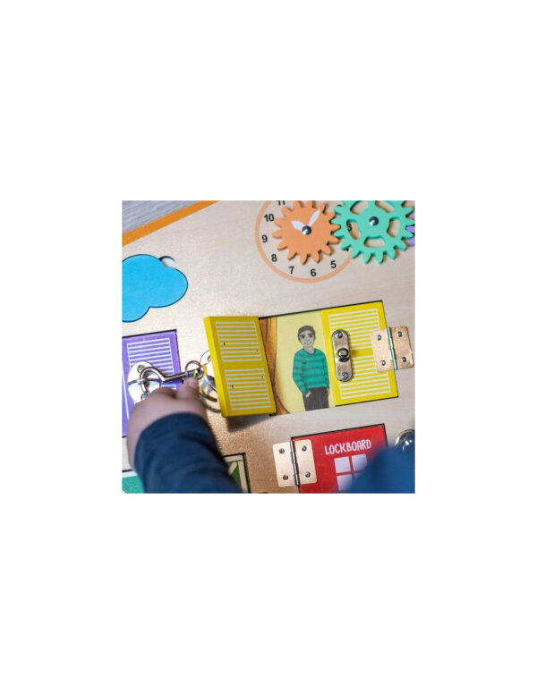 Lockboard - Tableau d'activités Max & Lea