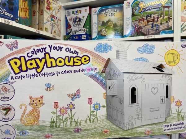 Maison en Carton à Colorier