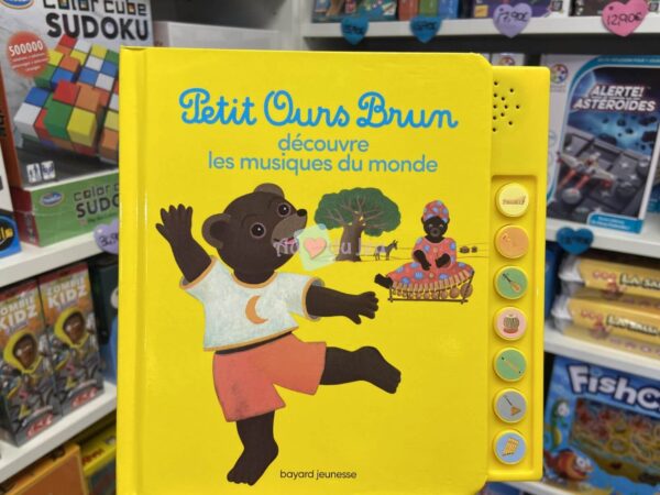 Petit Ours Brun Les Musiques du Monde