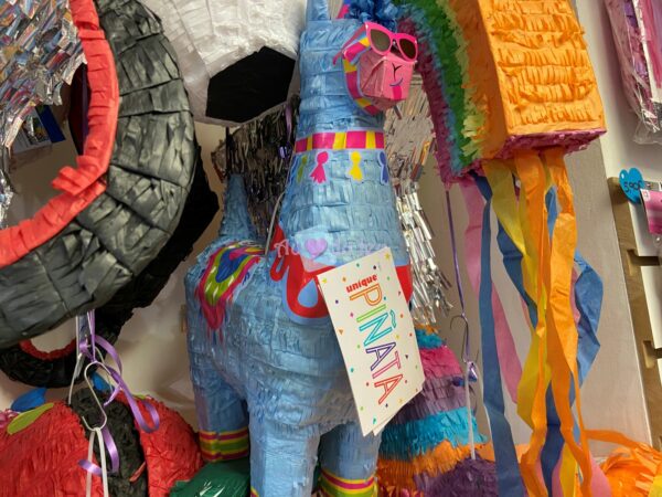 Pinata Lama