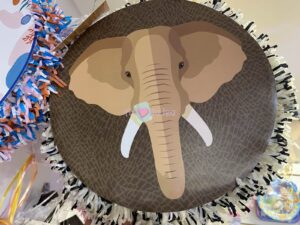 Pinata Savane Elephant Annikids