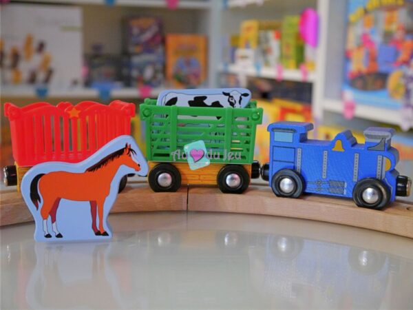 Train en bois avec animaux de la ferme – Image 2